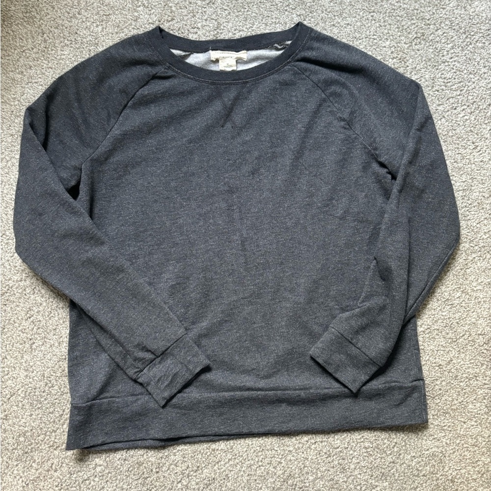Level Eight gray sweatshirt for women, medium​​